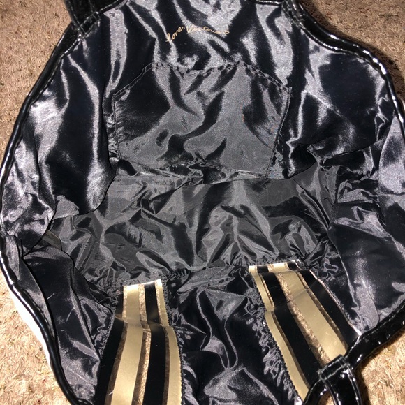 VICTORIA SECRET Tote bag w/Patent leather handles - Picture 10 of 11